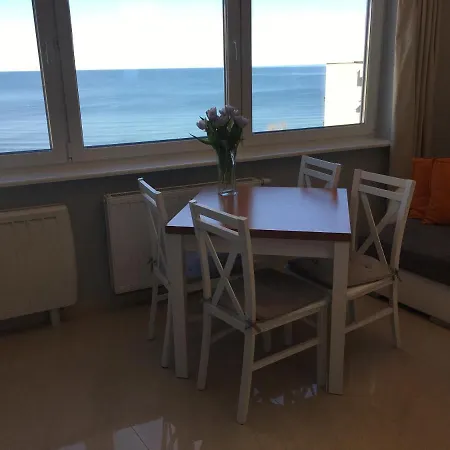شقة Wolin-travel Statek Z Widokiem Na Morze