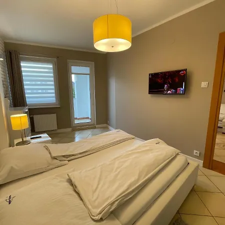 Wolin-travel Statek Z Widokiem Na Morze Apartment